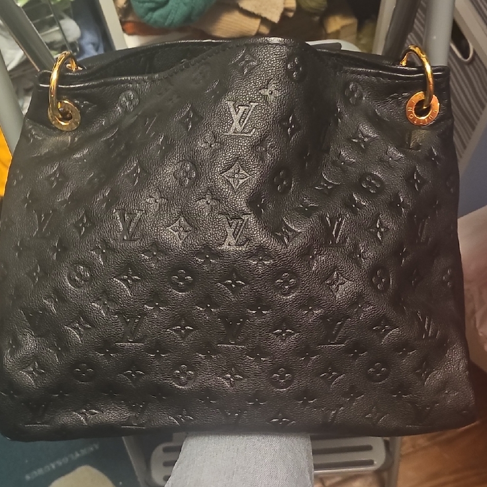 Louis Vuitton Black Monogram Bag